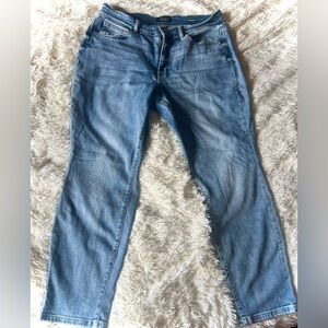 Judy Blue Light Wash Boyfriend Fit Jeans Denim Blue 16W